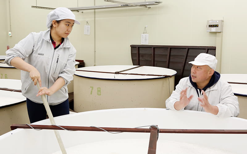 年齢や経歴に縛られない酒造り